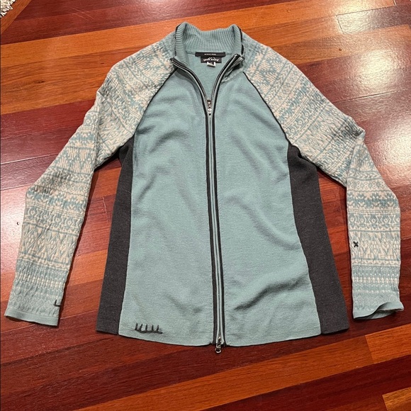 Eddie Bauer Merino Wool Sweater in Light Gray - Picture 1 of 5
